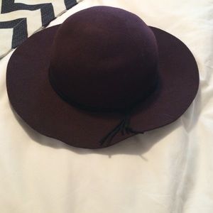 American Eagle Fall/Winter Fashion Hat