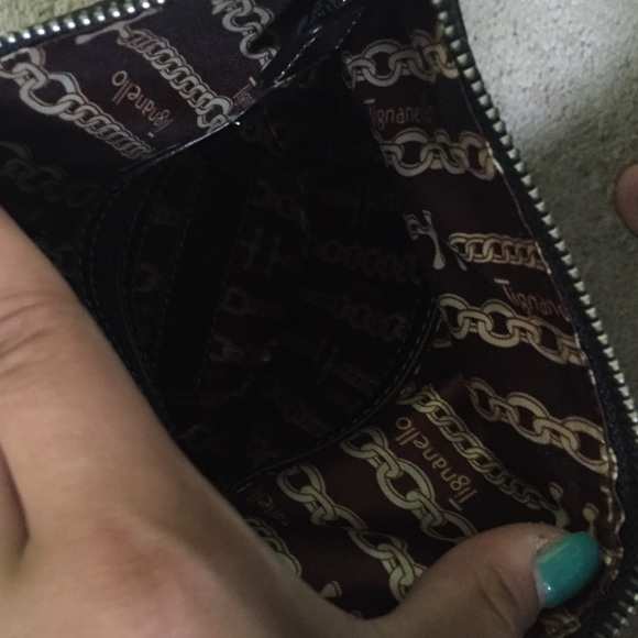 Black tignanello purse from Macy's - Picture 3 of 4