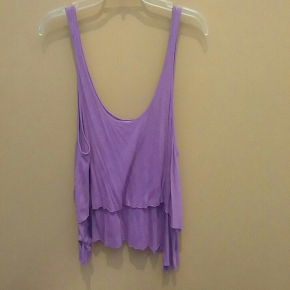 Cute float top - Picture 2 of 2