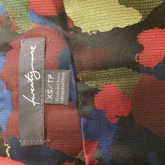 Forever21 High Waisted Circle Skirt - Picture 3 of 3