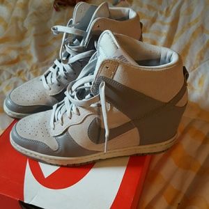 Womens Dunk sky hi wedges... grey on grey
