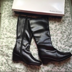 New in Box Karen Scott Venice Black Boots size 7.5