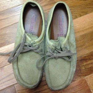 CLARKS WALLABEES