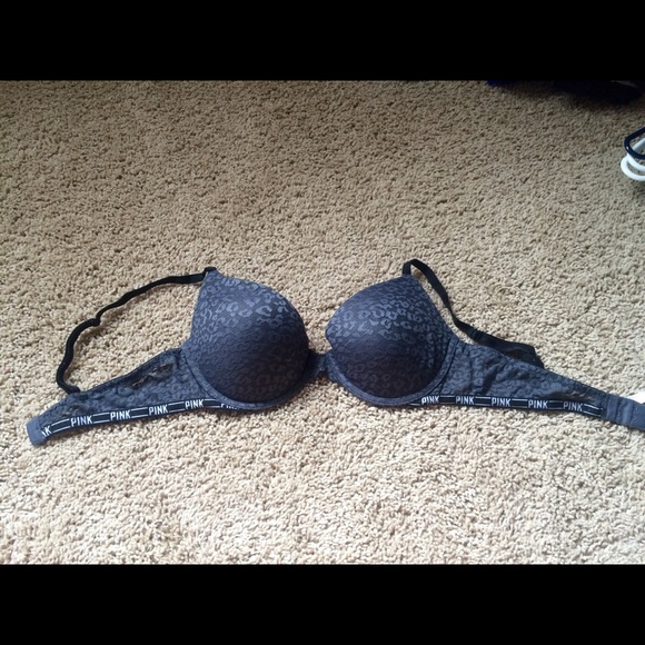 VS Pink Bra!