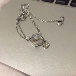 Swarvoski simple necklace