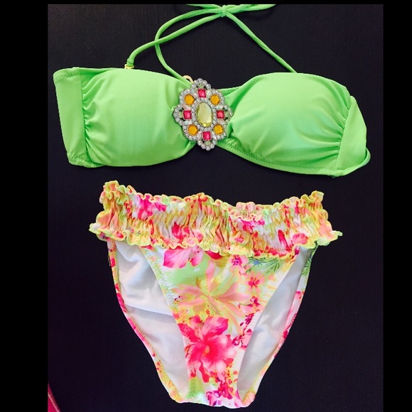 **SOLD Neon green and floral swimsuit