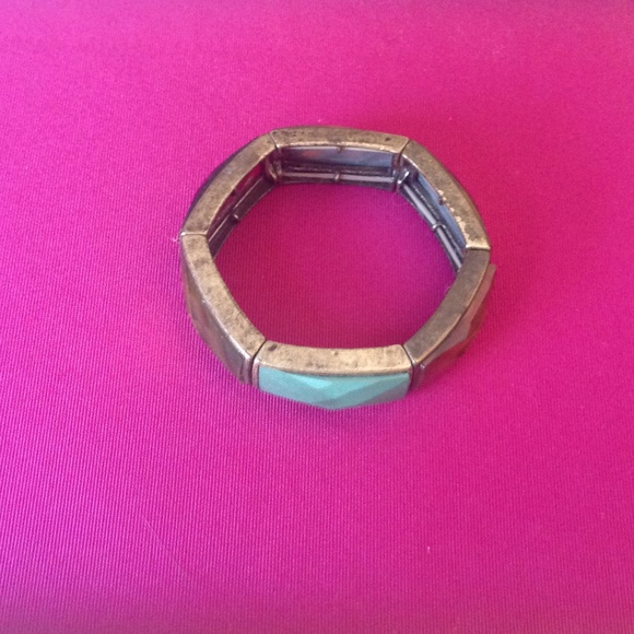 Bracelet with stones