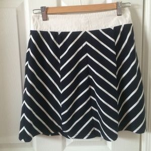 Brooks Brothers Navy and Whits Skirt