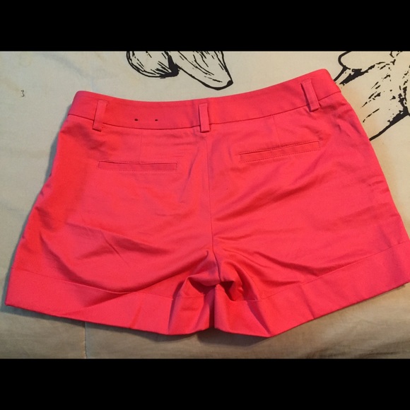 EXPRESS shorts - Picture 3 of 3