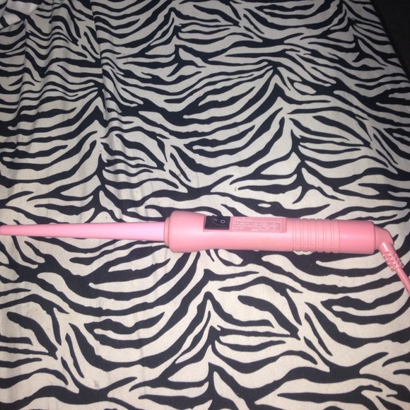 Her styler curling wand