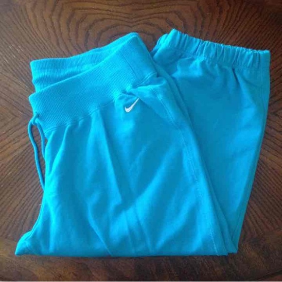 New Nike Capri Sweats