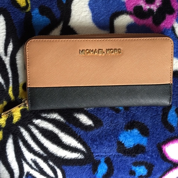 Tan and Black Authentic Michael Kors Wallet