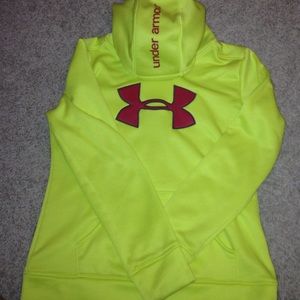 under armour dry-fit  sweatshirt
