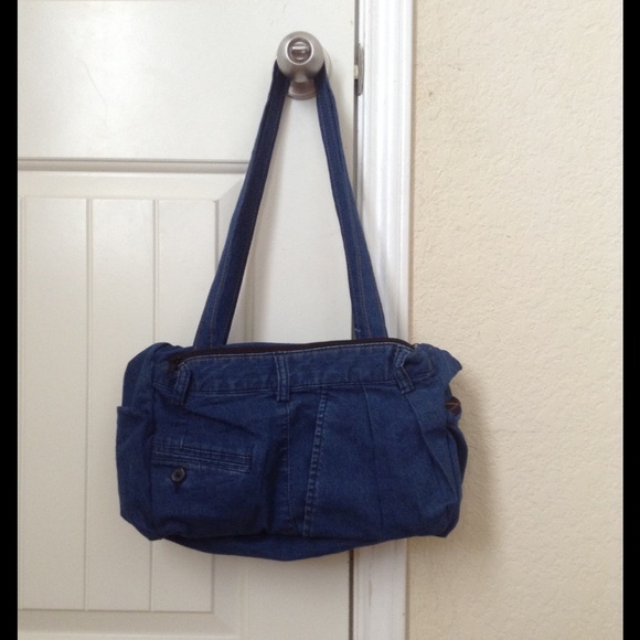 Navy tote