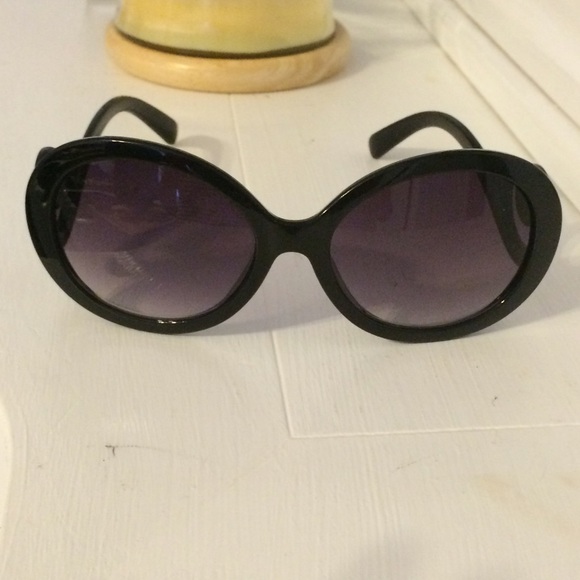 Women's Sun Glasses