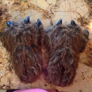 Bear Claw Slippers