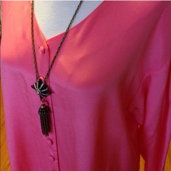 DVF Pink Silk Tunic. Size Small. - Picture 2 of 3