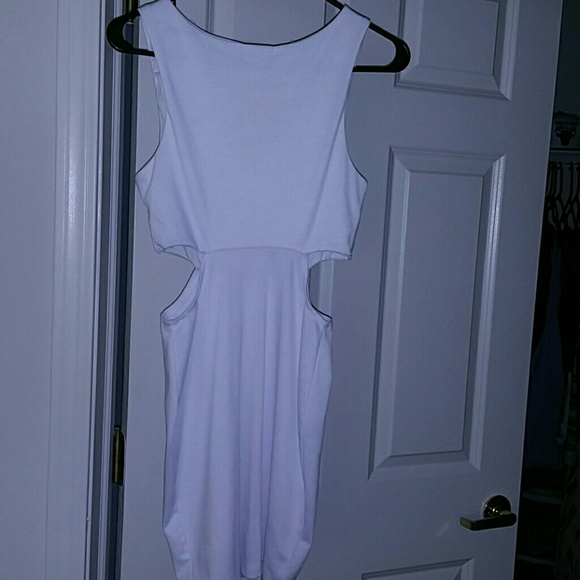 Clothes - Picture 2 of 2