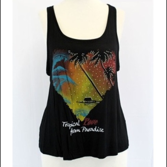 🚫SOLD🚫NWT 1x Graphic Tank