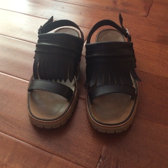 zara shoe size 30 zara shoes zara size 9 sandals from s zara shoe size 30 zara shoes zara size 9 sandals from s
