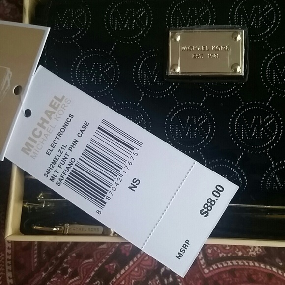 MK Multi-Function Phone Case - Picture 3 of 4