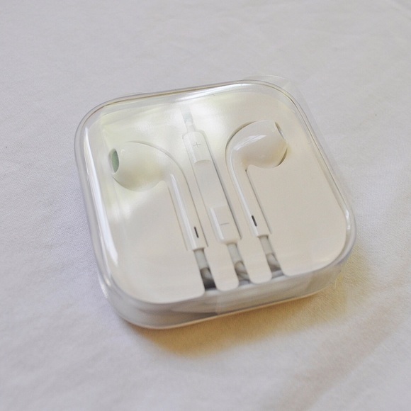 Apple Earbuds