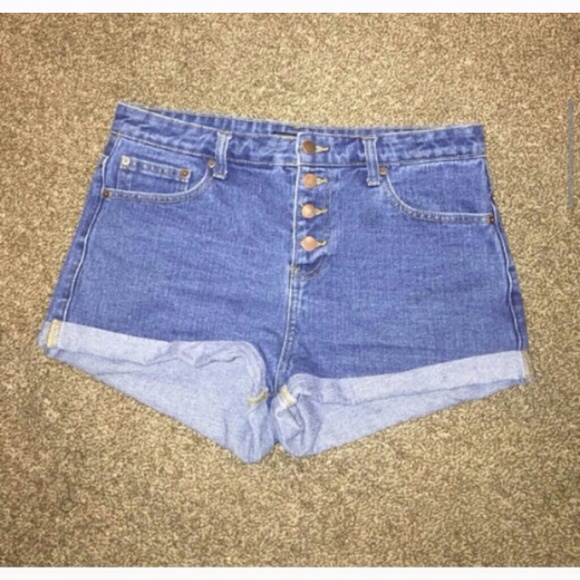 Forever 21 high waisted shorts.