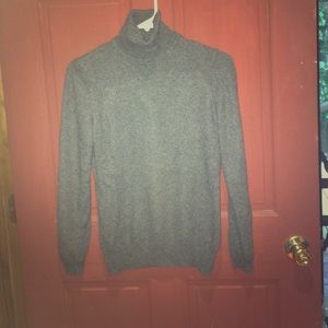 100% cashmere sweater