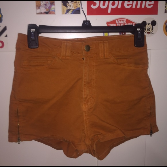 SOLD ✨ American Apparel Orange Side Zip Shorts