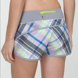 NWT Lululemon rad plaid speed shorts size 8