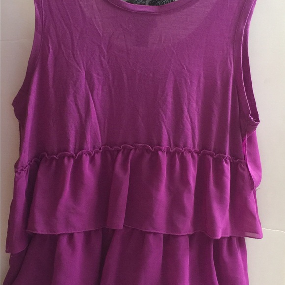 Darling H&M Sleeveless Deep Lavender Ruffle Blouse - Picture 2 of 2