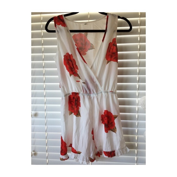White floral print romper