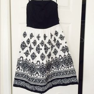 White House black market dress size 0