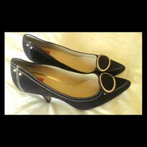 Oscar DE LA Renta 2" pumps