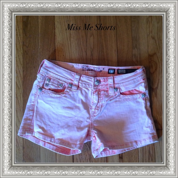 Miss Me Shorts🚨Not For Sale🚨SOLD🚨