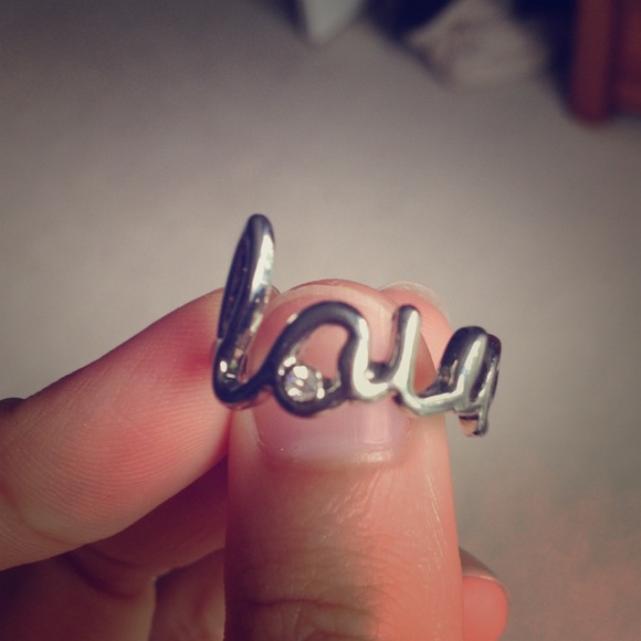 Cursive love ring with mini diamond