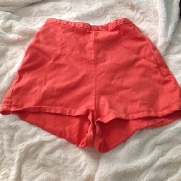 aa tap short in orange