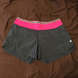 Lululemon charcoal turbo shorts size 6