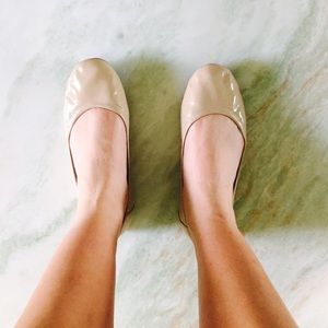 Vince Camuto Ellen Flats
