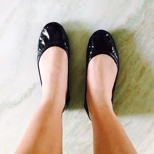 Vince Camuto Ellen Flats