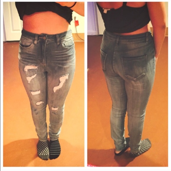 Light wash high waisted jeans