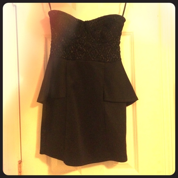 2bebe peplum dress! Very flattering on!