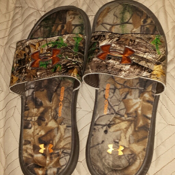 Under armour comouflage sandals
