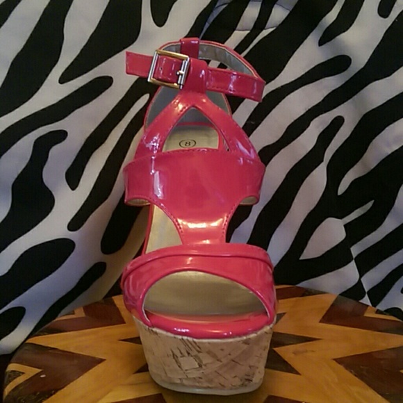 Pumps - Picture 2 of 2