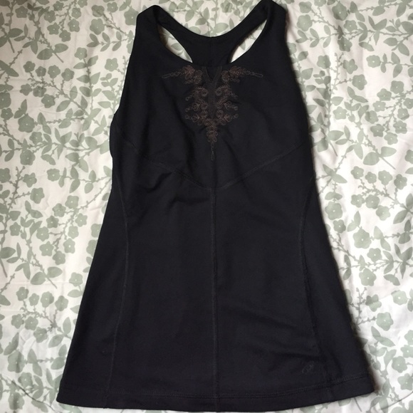 ⬇️PRICE DROP ‼️NWOT Anue top XS by new balance