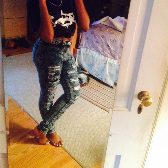 High waist Acid wash Ripped jeans 💜
