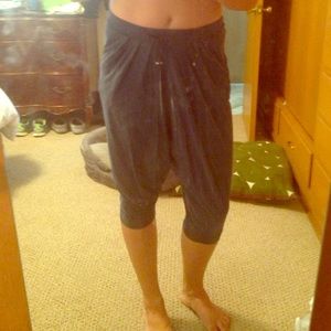 More pictures of Lululemon Harem Crops