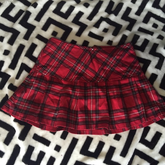 Plaid mini skirt