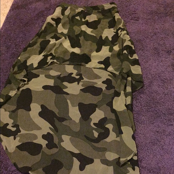 Army high/ low skirt