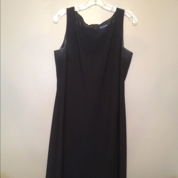 Ann Taylor black sheath